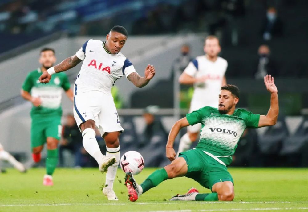 包含荷兰不负众望，毫无悬念轻松晋级的词条